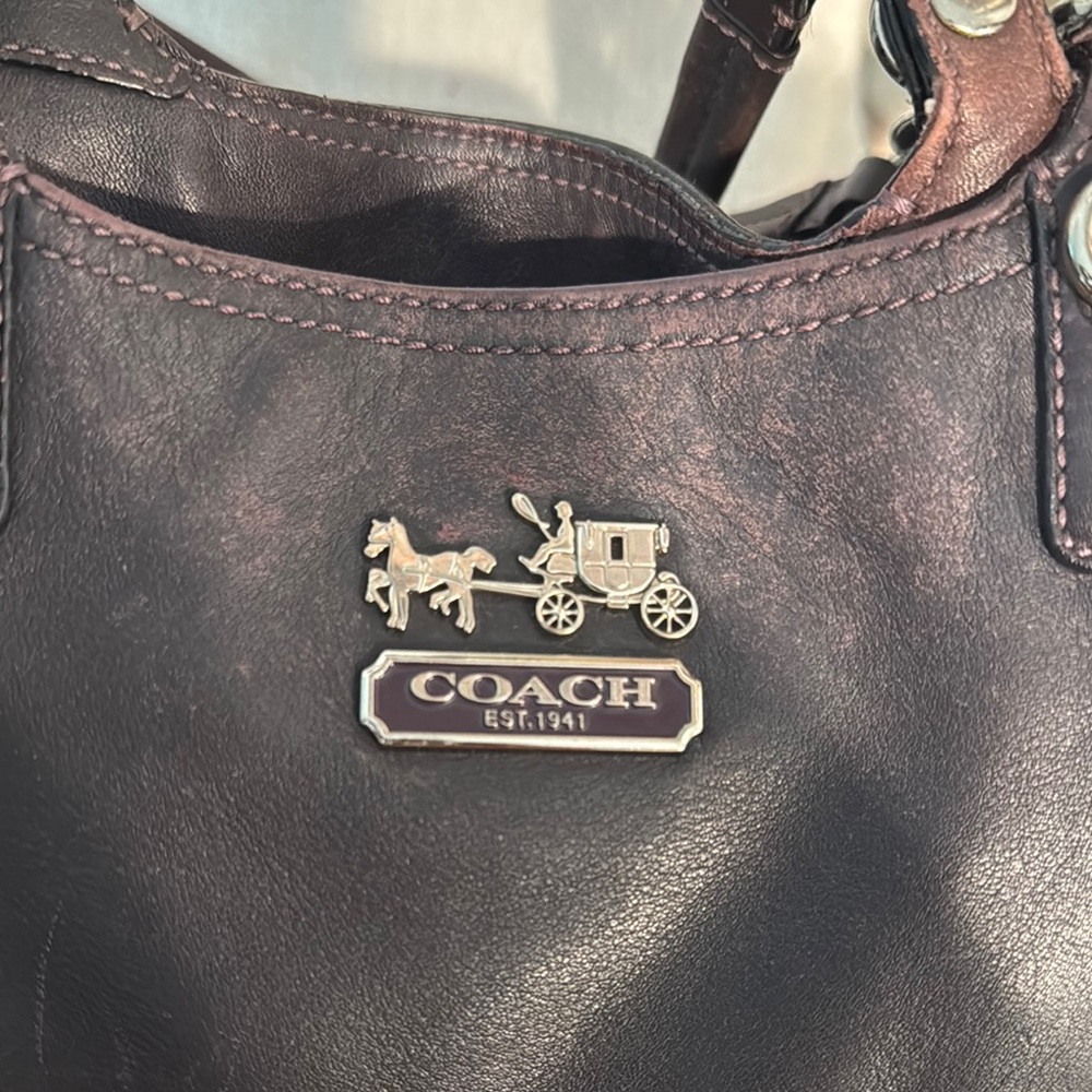 Authentic Coach Edie Shoulder Leather Bag - Picture 6 of 10
